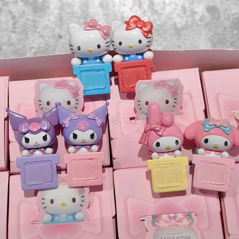 Sanrio In Stock Kuromi My Melody Bow Sweetheart Papa Series Blind Box Desktop Mobile Phone Decorative Ornaments Anime Figure Collection H251217