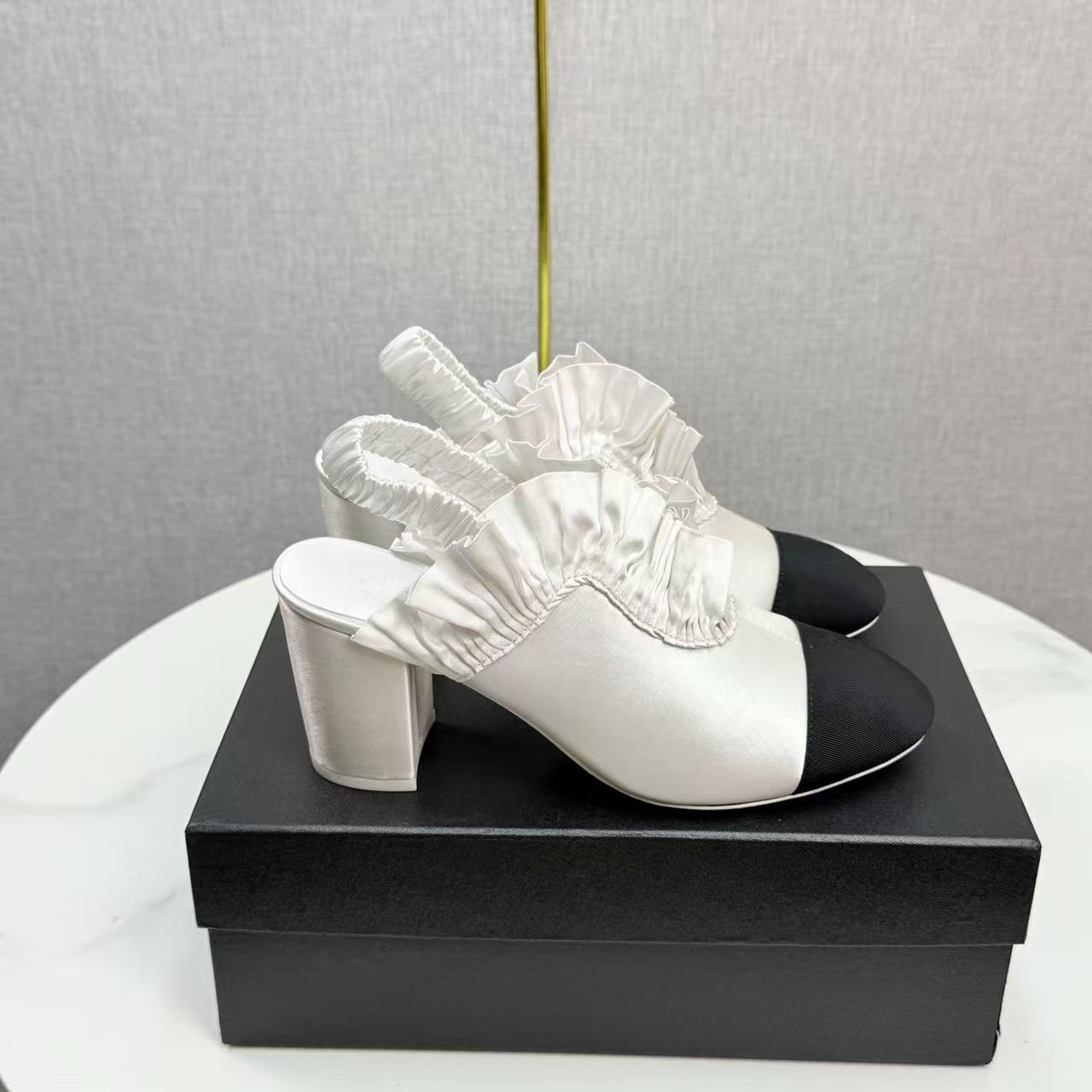 womens Designer Luxury ankle boots black white leather Trendy Bow Net Mesh ankle boots Kitten Heels Chunky Heel boots Thick heel fashion womens boots