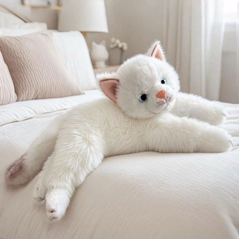 Wholesale prone cat dolls, three flower cat plush toys, children's companion dolls