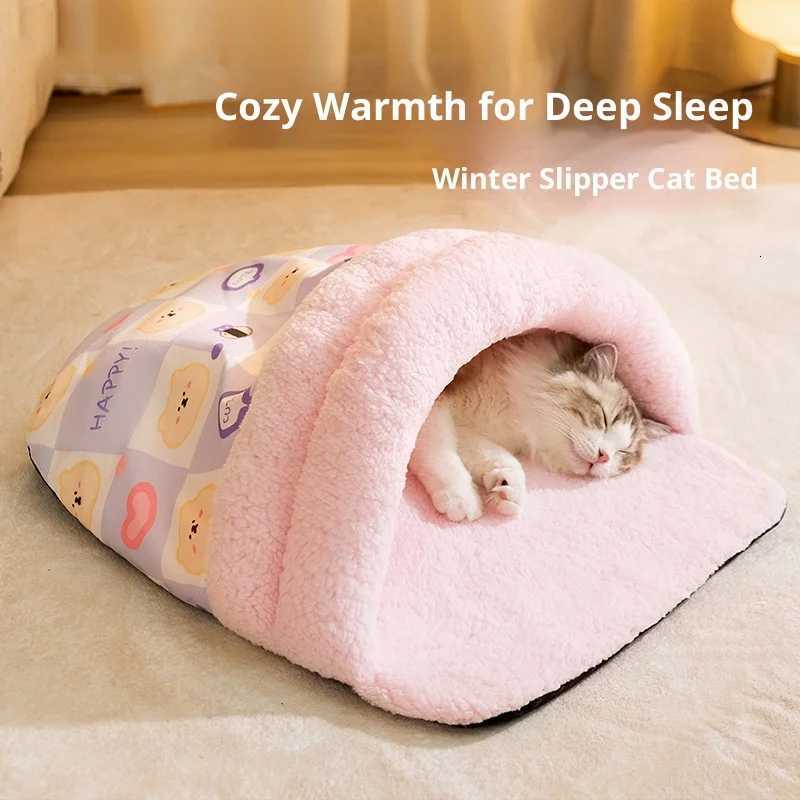 Pet bed autumn and winter warm cat bed kitten sleeping bed in winter animal slipper bed enclosed sleeping bag cat bed M251217