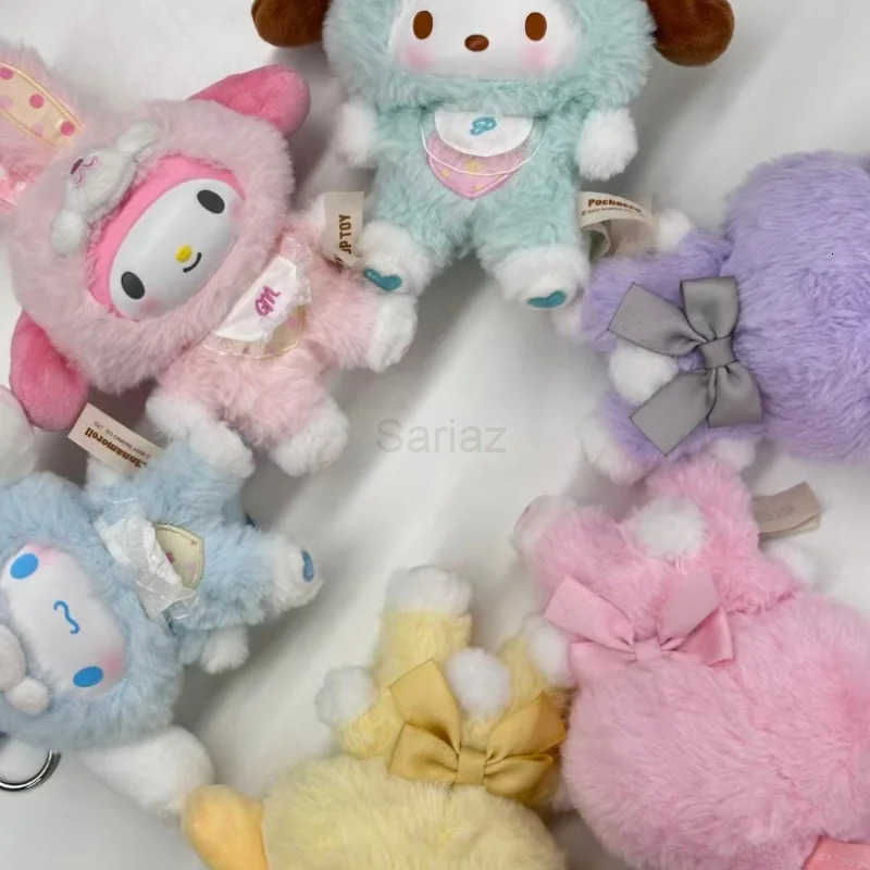 Sanrio Family Kuromi Mysterious Blind Box Hello Kitty Kuromi Vinyl Doll Backpack Pendant Decoration Keychain Birthday Toy Gift H251217