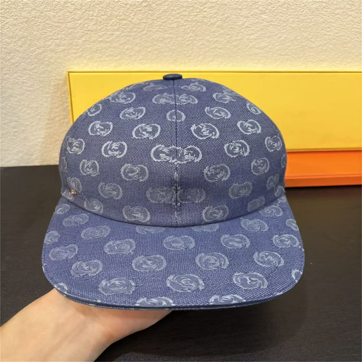 Fashion designer hat classic plaid Cotton Baseball cap for men women high end luxury cap retro plaid letter Sun hat Bucket hat 8923