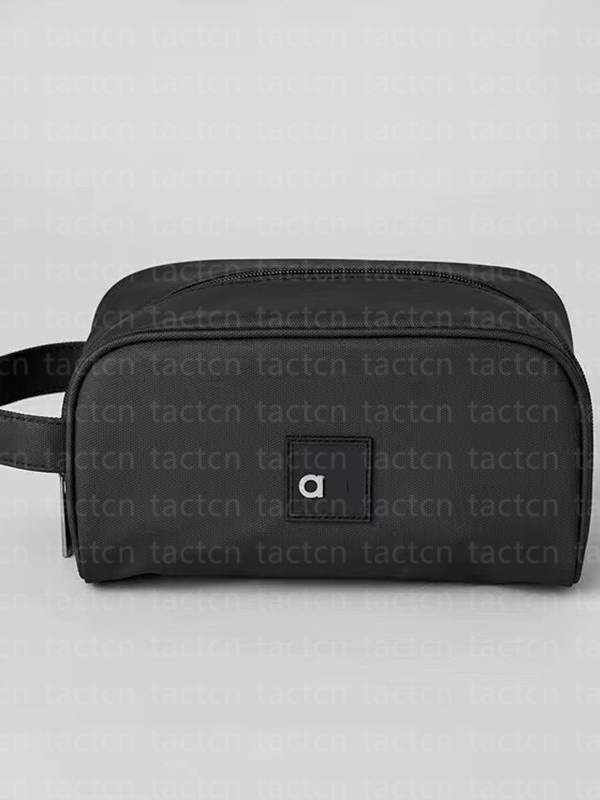 Womens Cosmetic Bags Designer Makeup Bag Leather Toiletry cosmetics Pouch Fashion women Make Up Travel Handbags Leather Purses