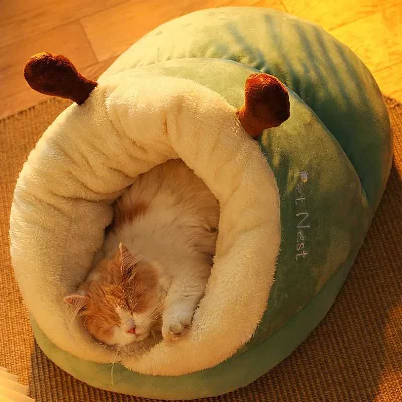 Cute Slippers Shaped Dog Bed Cat Sleep Bag Foldable Washable Pet Bed Warm Small Dog Kennel Breathable Dog House Pet Suppies M251217