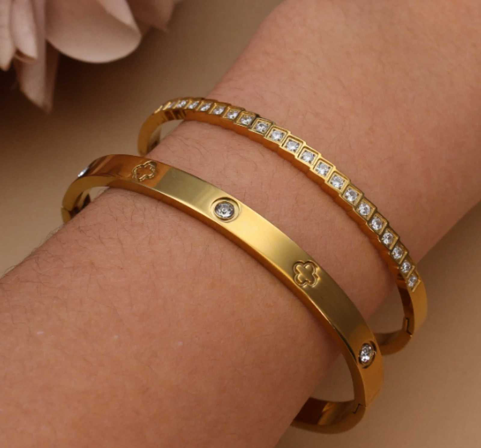 luxury Fashion Stainless Steel Crystal Gold Color Women Jewelry Bangle Party Gift XCB-017 M251217