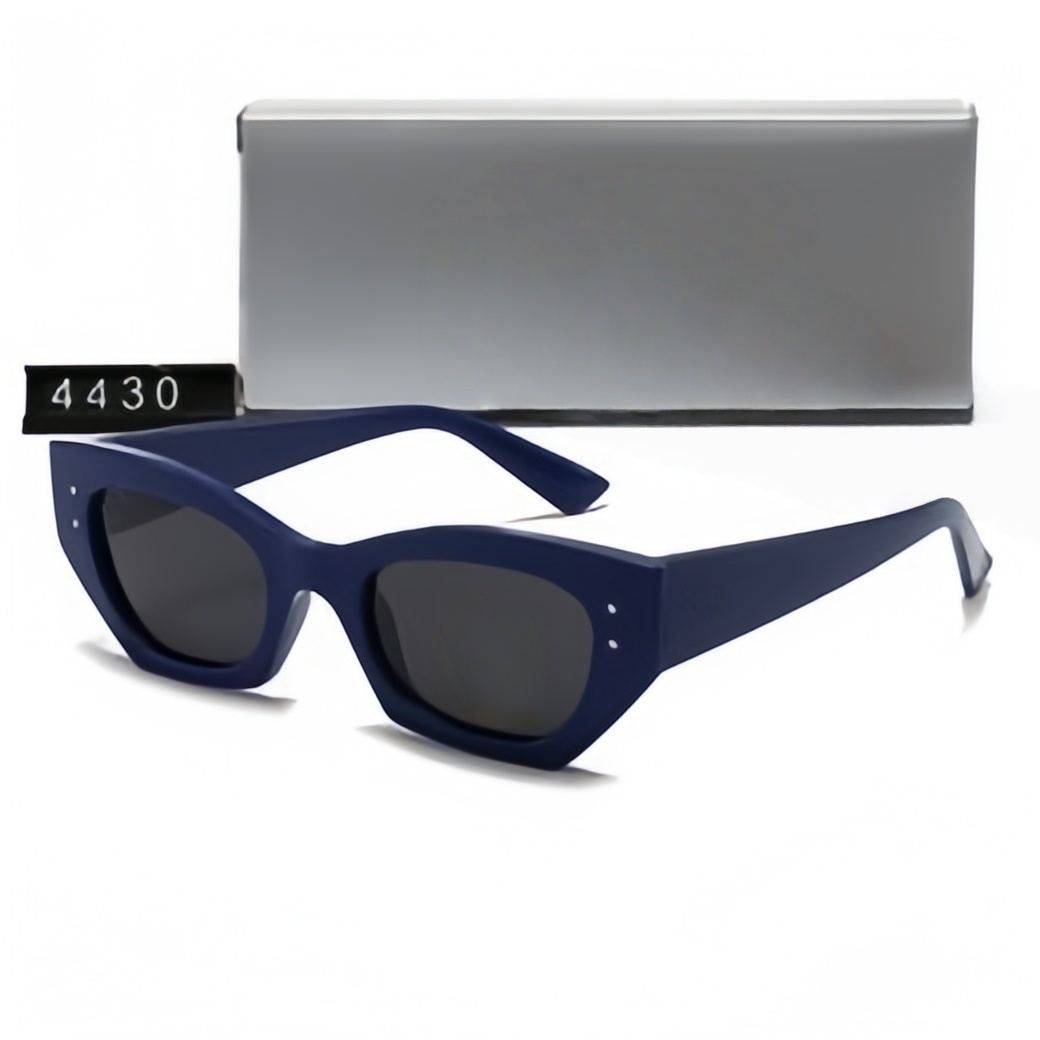 Men Classic Brand Retro women Sunglasses Luxury Designer Eyewear Metal Frame Designers Sun Woman glass lenses With box 4430