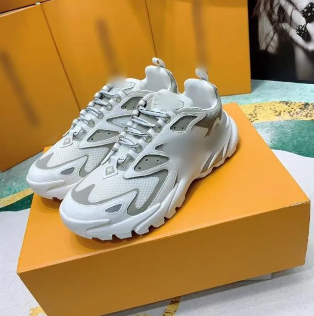 2025 Designer Sprint Shoes Classic RUNNER TATIC Sneakers Men Trainers Chaussures Leather Mesh Outdoor Running Shoes size 39-45 K45