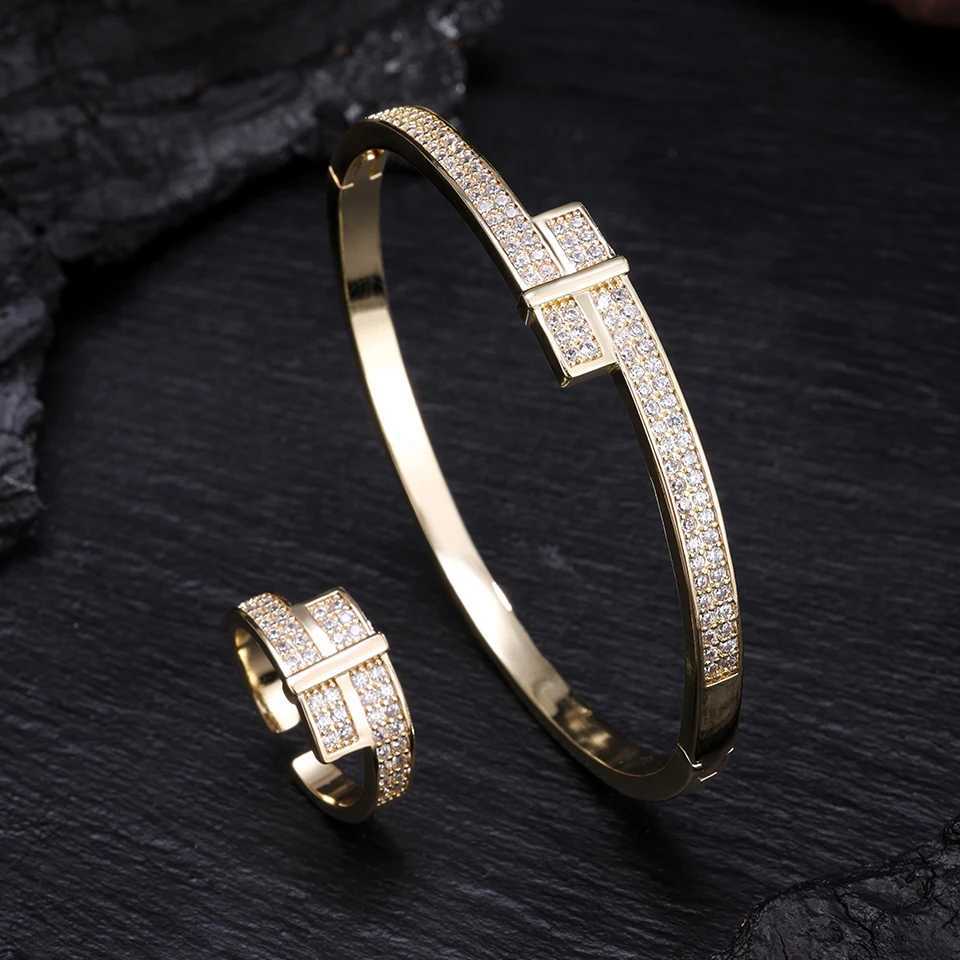 ZAKOL Slivery/Golden 18K Gold Plated AAA Zircon Rings for Women H Head Niche Design Luxury Party Jewelry M251217