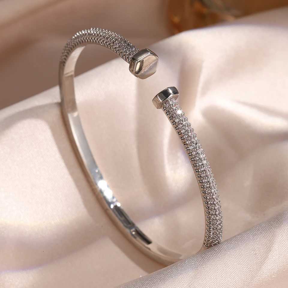 ZAKOL Luxury Screws Design Full Zircon CZ Adjustable Open Bangle for Women Men Exquisite Accessories Gift M251217