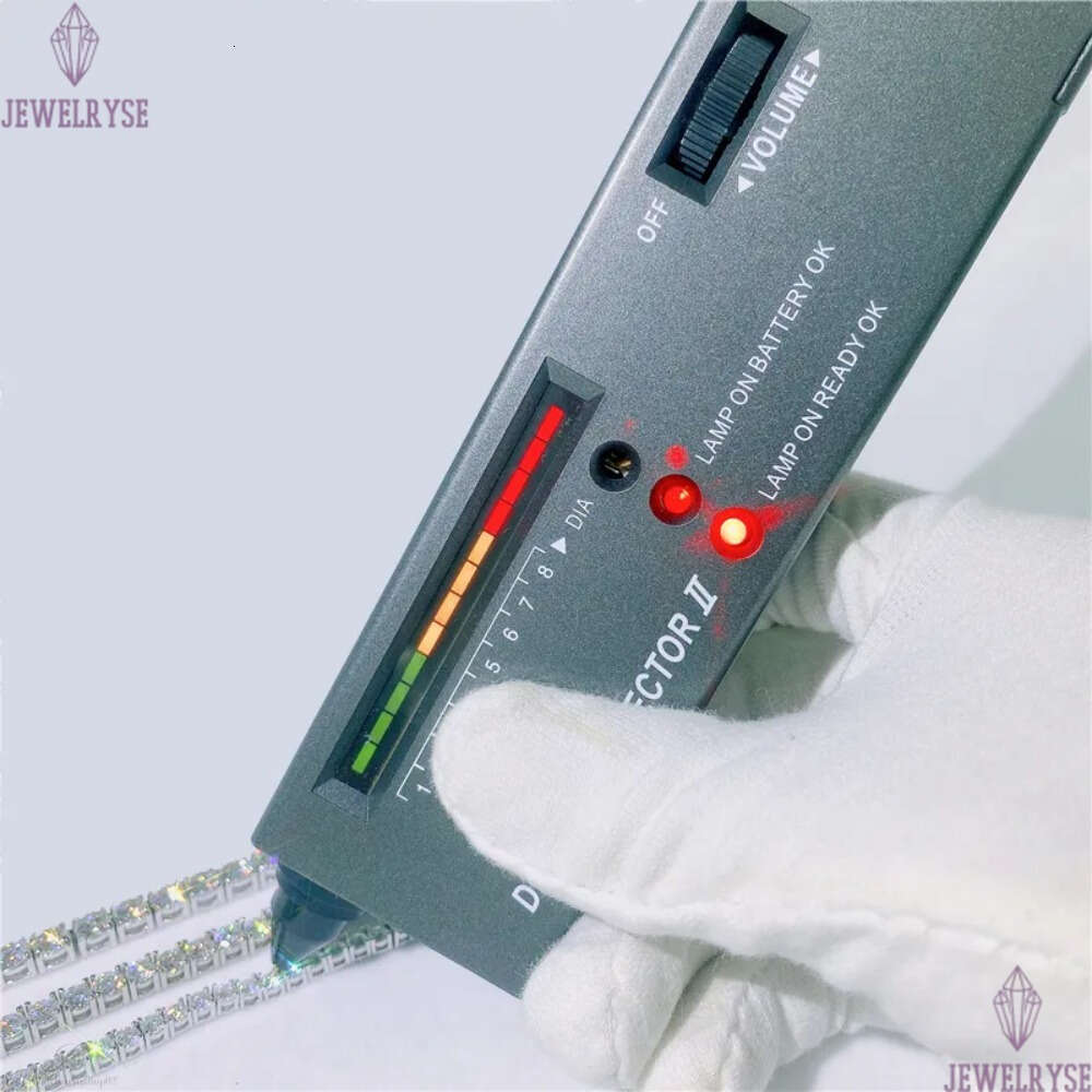 Fine Jewelry New Design 925 Silver Hip Hop High Quality Hamsa Hand VVS Moissanite Bangle Bracelet