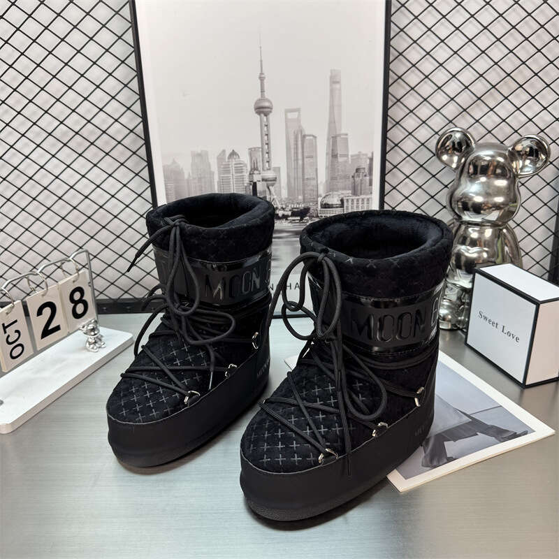 2025 Fluffy Moon Internet Celebrity Style Height Increasing Non-Slip Warm Thick-Soled Snow Boots For Women