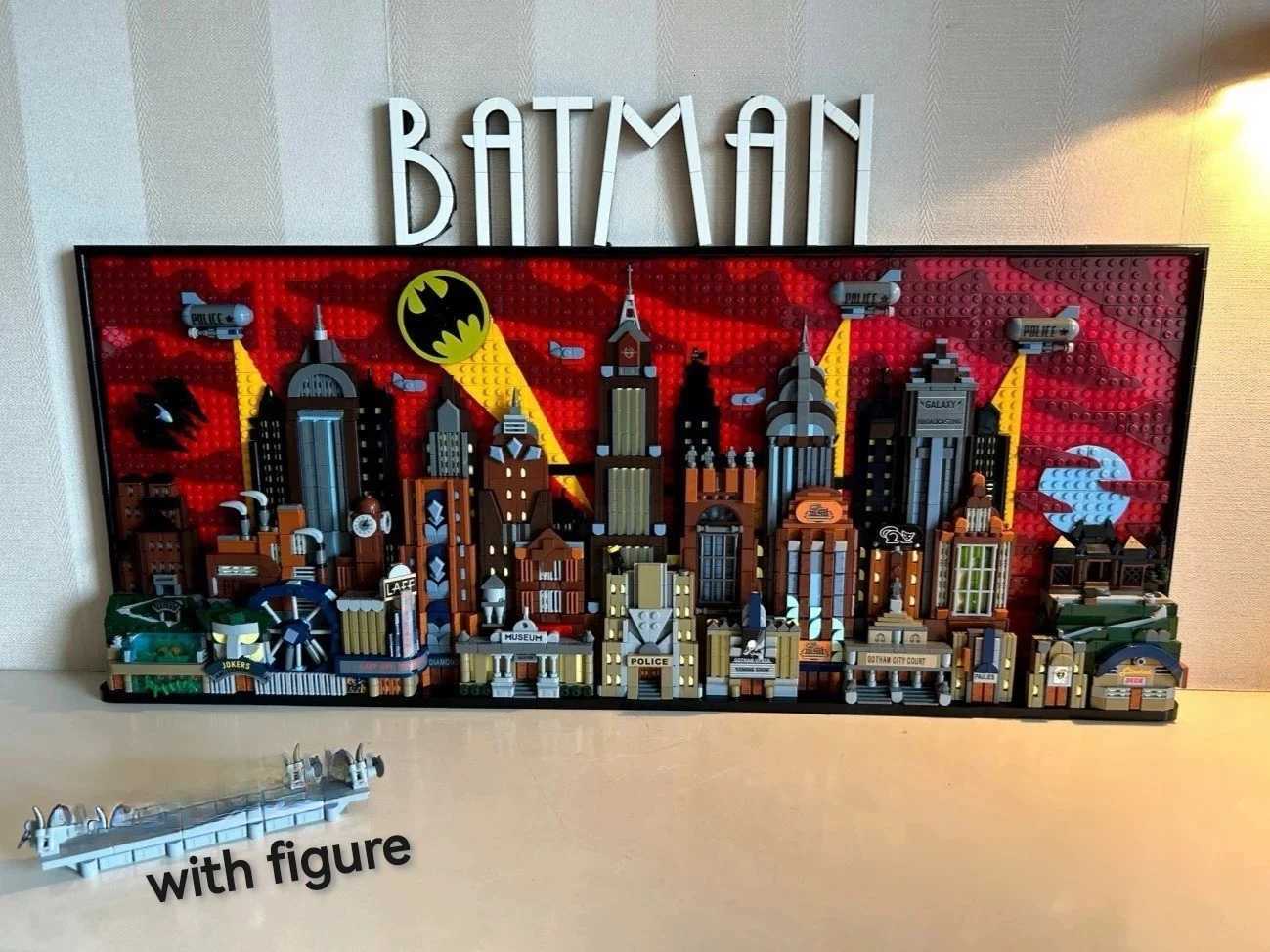 Box Display Assembly Brick Toys For Gift With Light The Animated Series Gotham City Skyline Building Block Model 76271 X251216