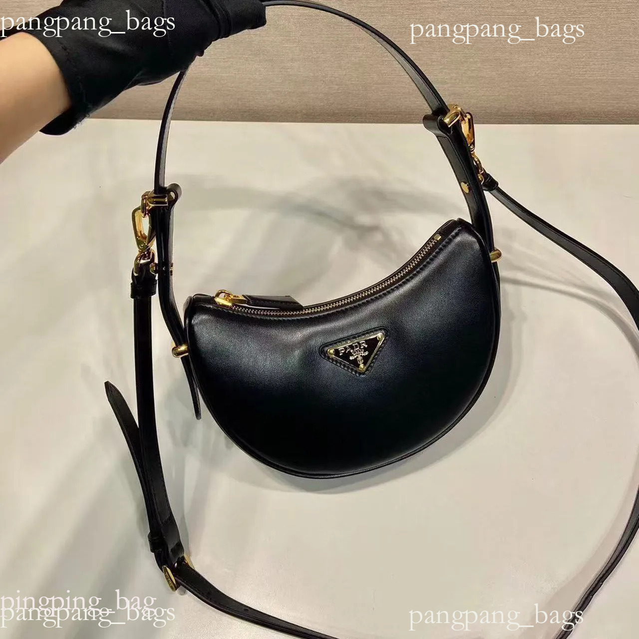 Designer bag Luxury bag Crescent bag Arqwepradaprada bag armpit bag Classic handbag crossbody bag Three in one cowhide shoulder bag Classic black dumpling bag 62a