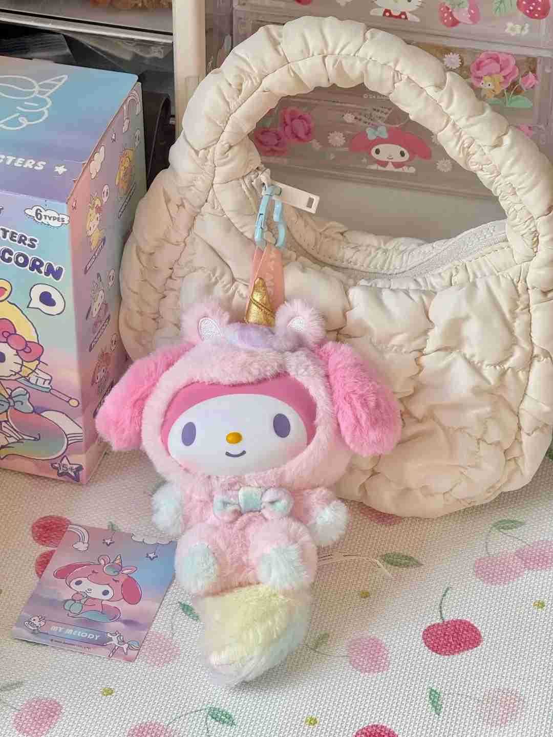 Sanrio Genuine Dreamy Unicorn Series Vinyl Blind Box Cute Bag Pendant Figure Doll Mystery Box Pendant Kids Toys Christmas Gift H251217