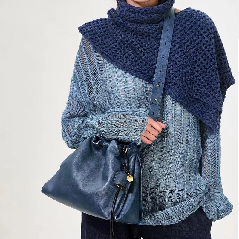 Drawstring Cloud Tote Bag Large Capacity Wandering Bag Ladies Versatile Crossbody Dumpling Bag 251216