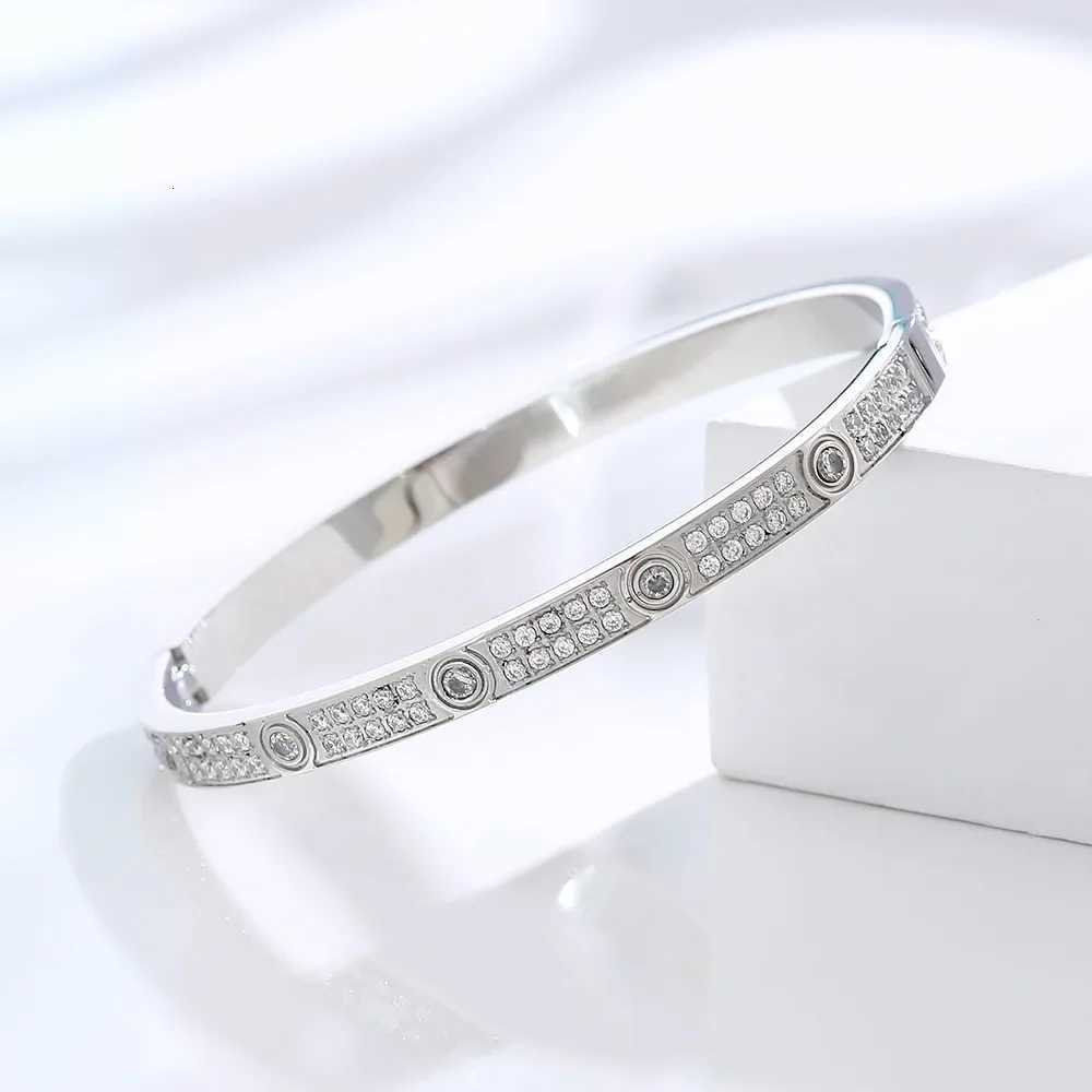 New Design Two Rows of Zircon Bangle For Women Girl Stainless Steel Couple Jewelry Wedding Gift M251217