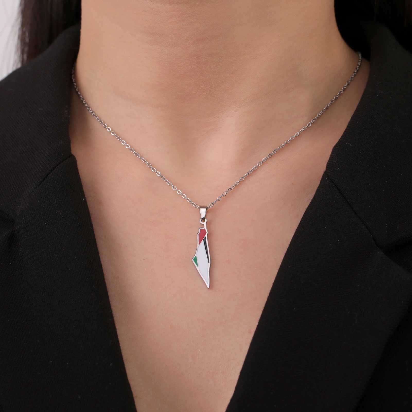 Lucktune Palestine Flag Map Enamel Pendant Necklace for Women Men Stainless Steel Map Geography Chain Necklace Jewelry Gift New G251217