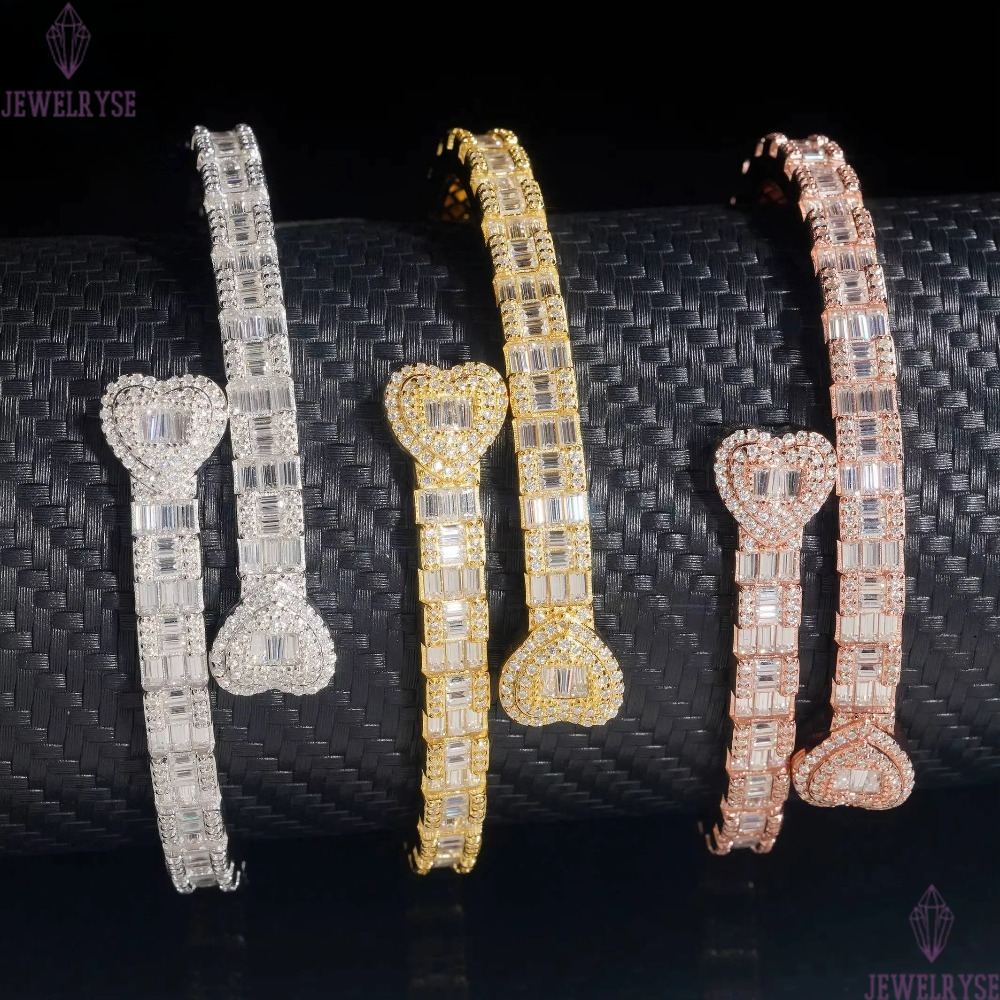 Hip Hop Style 925 Silver Iced Out Fine Jewelry with VVS Moissanite Diamond Heart Pendant Necklace A Must Have for Men Who Pursue Luxury Hip Hop Jewelr