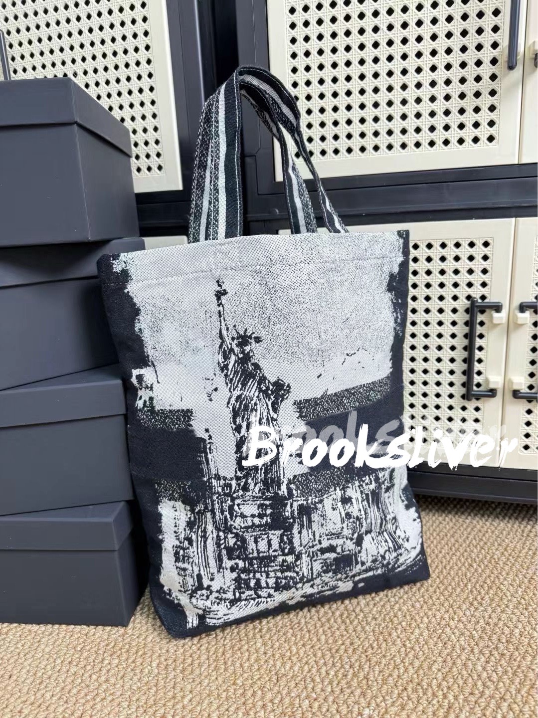 Storage Bags 33.5X36CM Towel Pattern Shopping bag jacquard fashion beach Travel tote Designer Organization