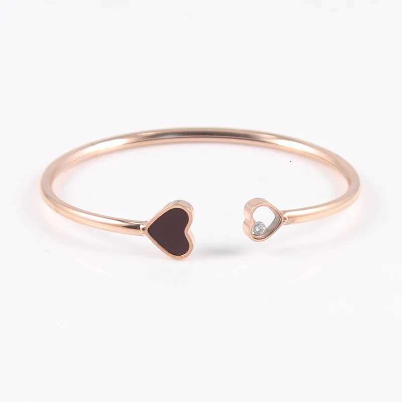 New Fashion Drop Glue Heart Hole Cuff Bangles Lady Jewelry Charm For Women Valentines Gift M251217