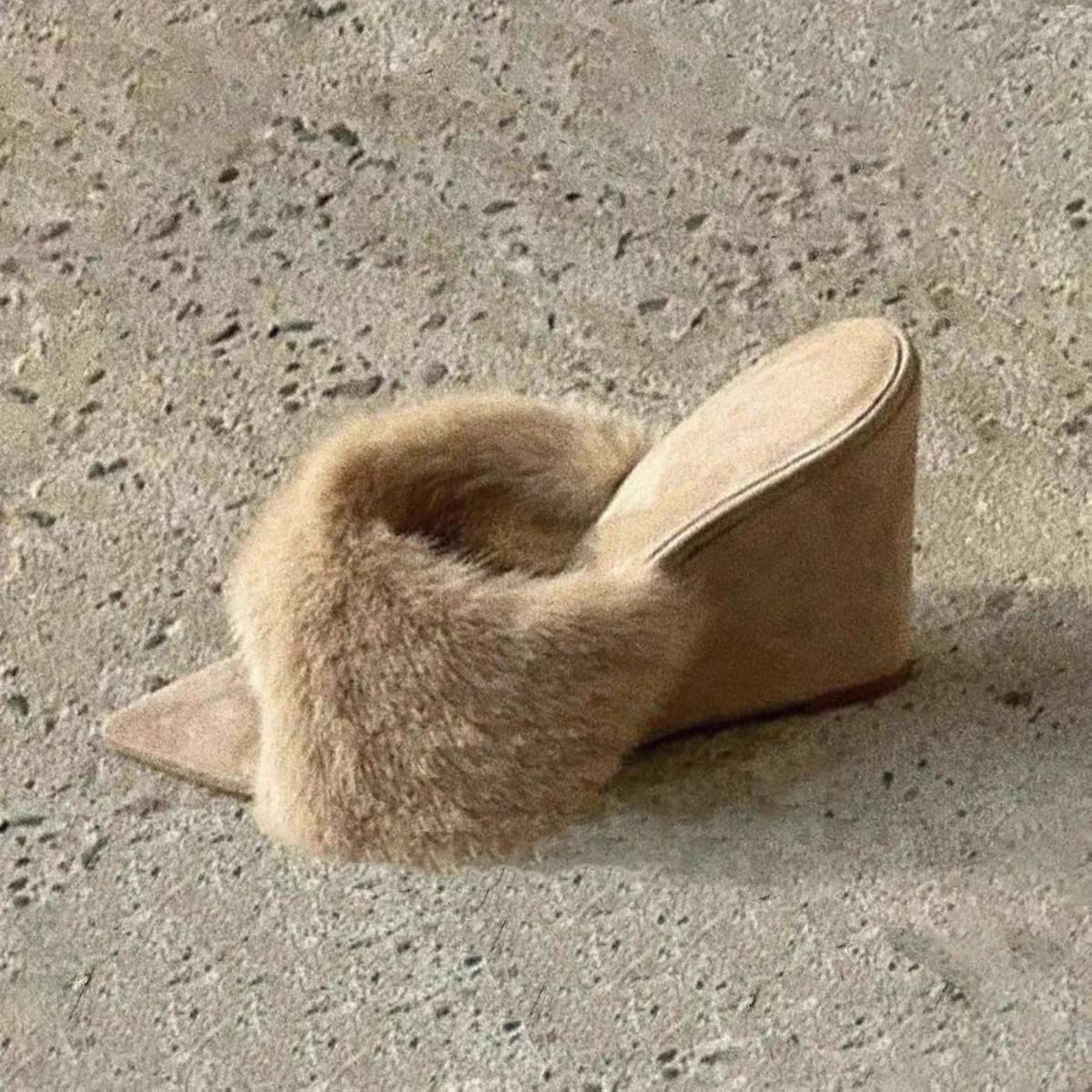 European and American style pointed wedge high heels single strap women's fur slippers new luxury fashion fur slippers designer cotton shoes - view 4