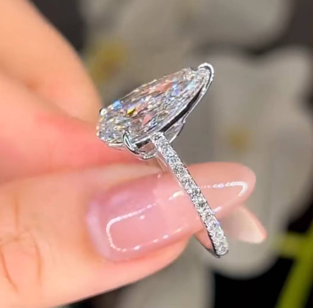 Luxury 10K 14K Solid White Gold CVD Lab Grown Diamond 5CT IGI Certificated Pear Cut Women Engagement Wedding Ring