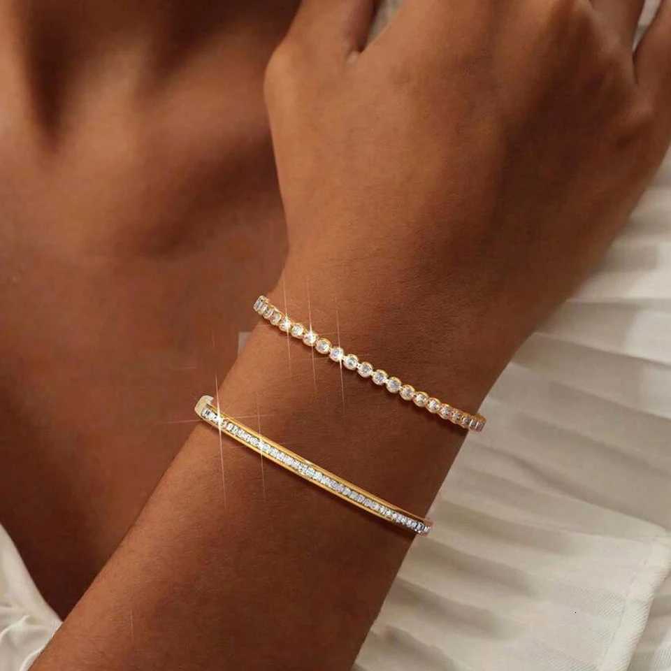 ZAKOL 2Pcs New Trendy Golden s Buling Cubic Zirconia Tennis Bnagles Set Dainty Jewelry For Mom Friends M251217