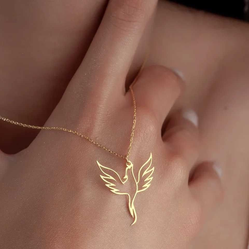 Stainless Steel Phoenix Necklace Sacred Bird Pendant Necklaces Exquisite Phoenix Jewelry Gift For Women G251217