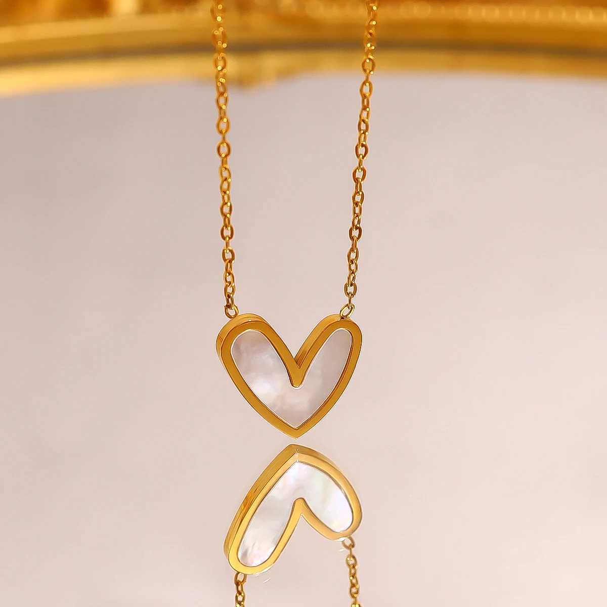 WILD FREE Stainless Steel Asymmetrical Heart Pendant Necklace for Women Charm White Shell 18K Gold Plated Trendy Jewelry G251217
