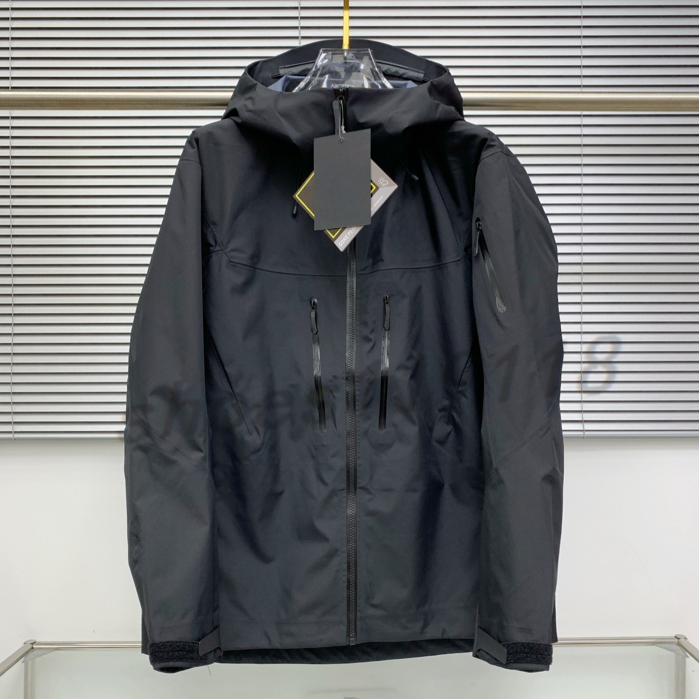 Men Jacket Three Layer Outdoor zipper jackets Waterproof warm Jackets For sports Women SV/LT GORE-TEXPROS Jacket Male Casual Lightweight Hiking Jacket