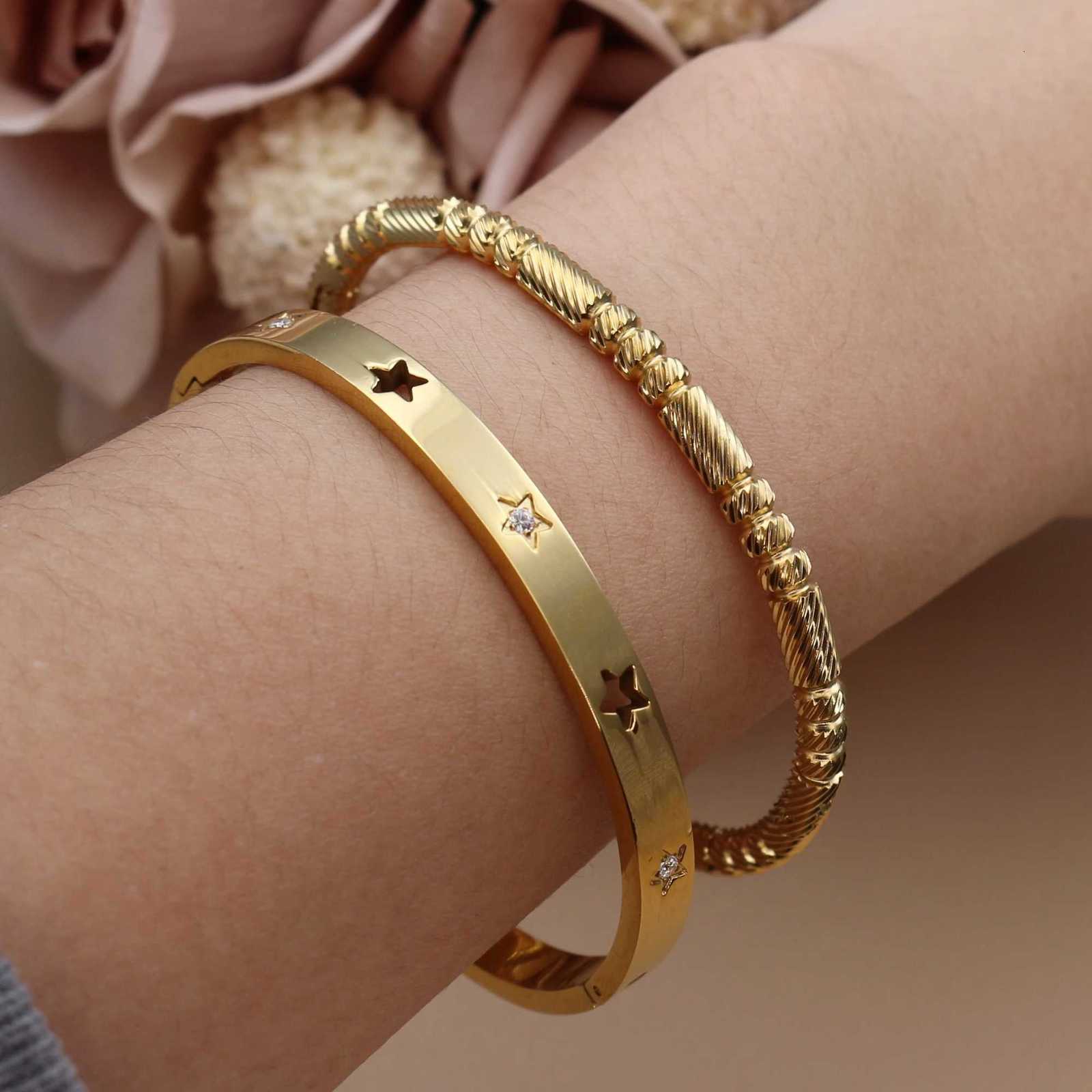 XCB-017 Fashion Stacking StainlESS Steel Crystal Charm Gold Color Womens Bangle Party Gift M251217
