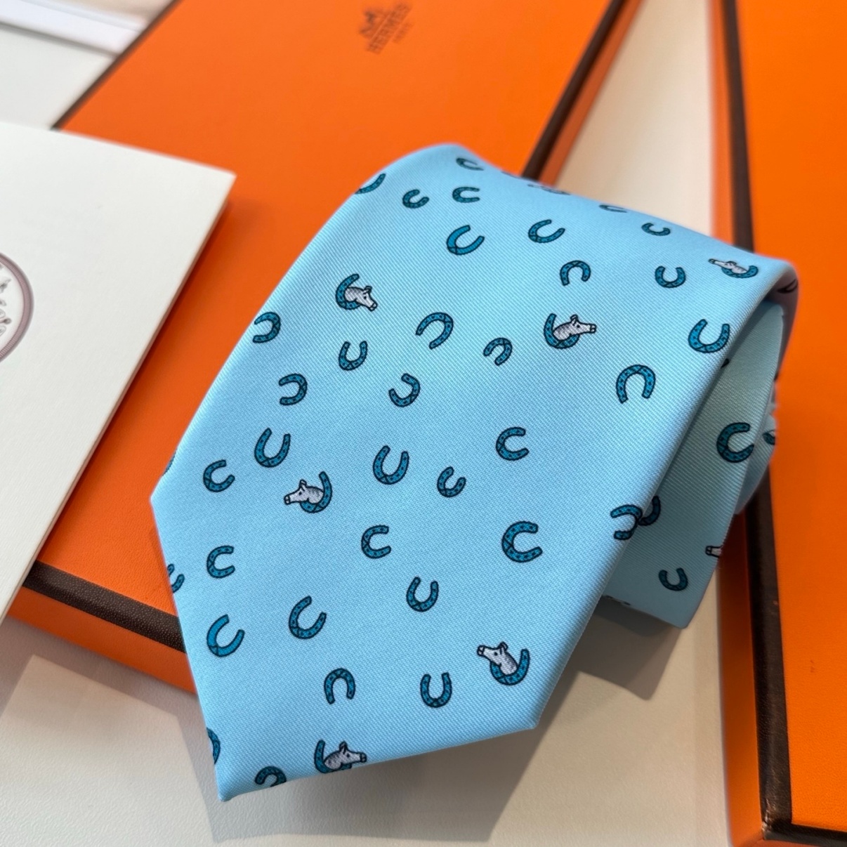 HH2026New Fashion Men's Designer Silk Tie Luxury Suit Tie Men's Tie Wedding Business Jacquard Tie, Suitable for Business and Wedding with box52