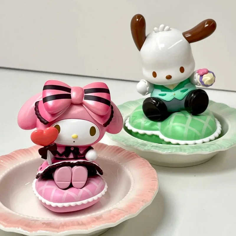 Sanrio Genuine Sweetie Candy Series Blind Box Kuromi Pochacco Cinnamoroll Pompompurin Melody Action Figure Mystery Gift Toy H251217