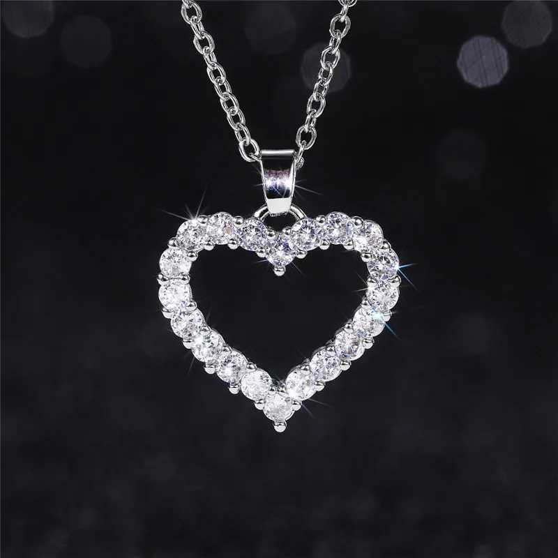 Huitan Bling Princess Heart Pendant Necklace Silver Color Romantic Wedding Engagement Necklaces Trendy Jewelry for Women G251217