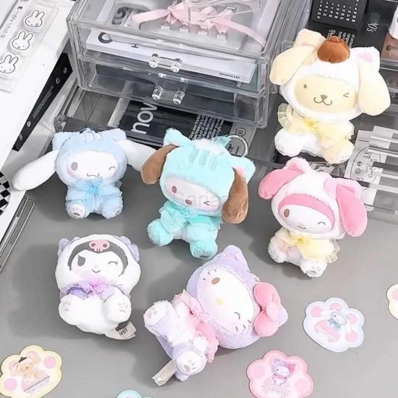 Sanrio Character Play With Kittens Series Plush Blind Box Kuromi My Melody Pochacco Pom Purin Cinnamonroll Kitty Doll Toys H251217