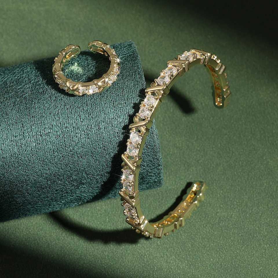 ZAKOL Fashion X Cross Zircon Rings for Women Gorgeous Wedding Engagement Party Jewelry Set Factory Wholesale M251217