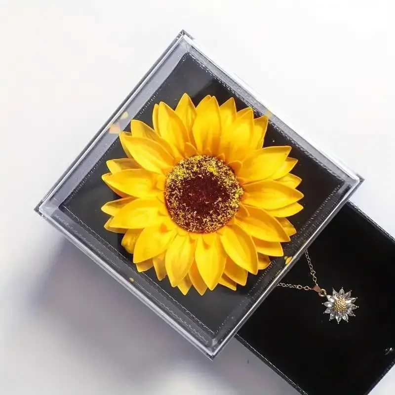 Dainty Stainless Steel Necklace Plated Zircon Daisy Sunflower Pendant Necklace with Sunflower Gift Box For Women Girls Jewelry G251217