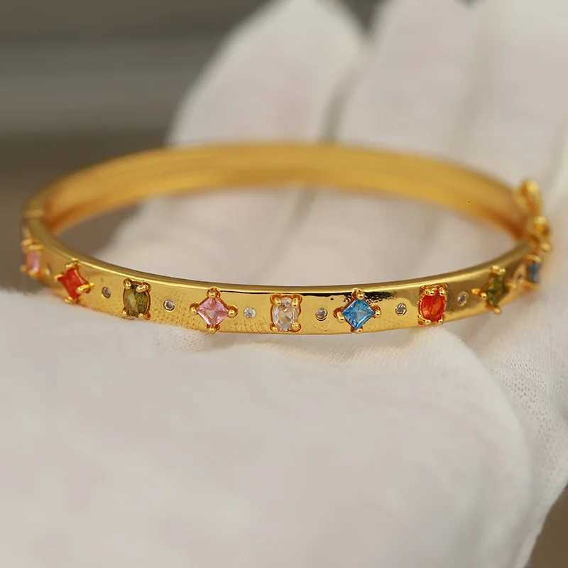 New Sight Design Multicolor Crystal Geometric Bangles s for Women Fashion Brand Jewelry Zirconia Bangles Accessories M251217
