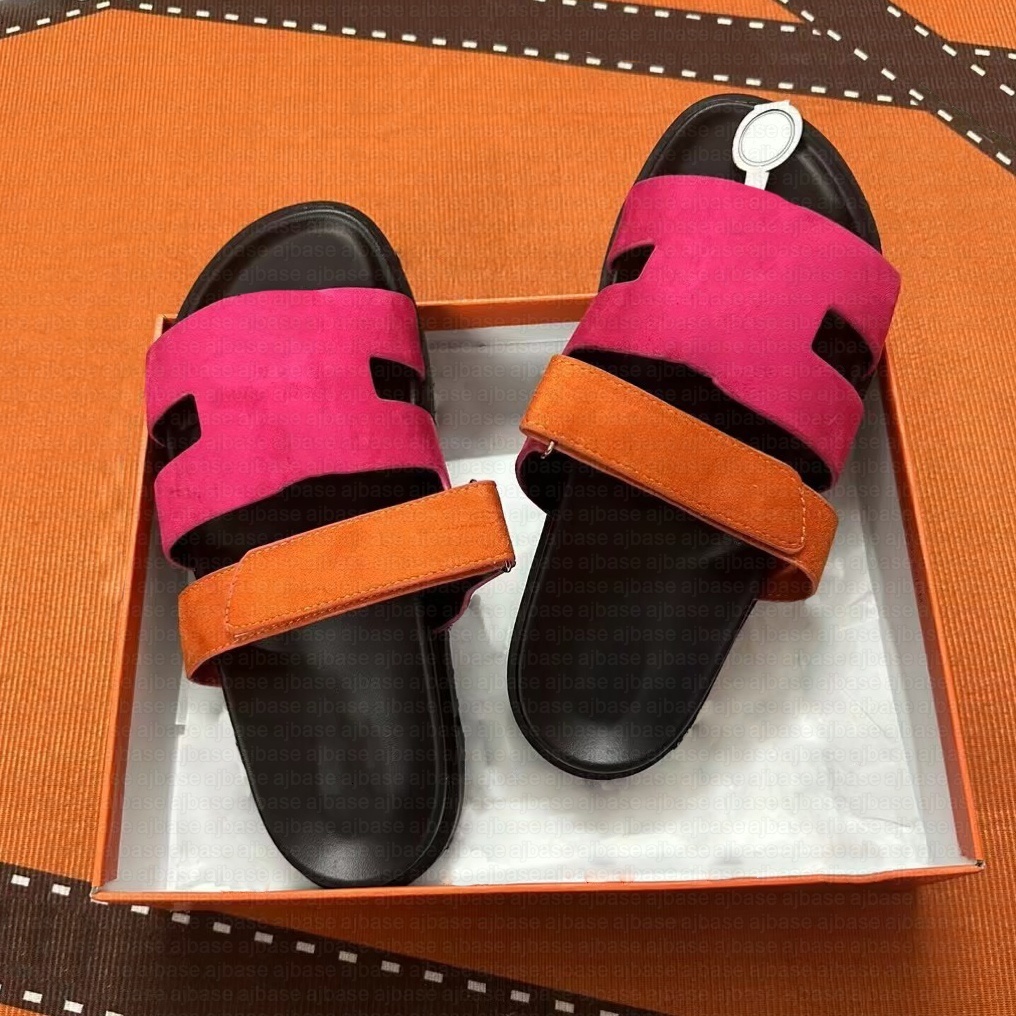 Luxury Beach Slippers Rubber Slides Sandal Flat Blooms Fashion Beach Flip Flops Outdoor Bathroom Striped Summer Women Men Sliders