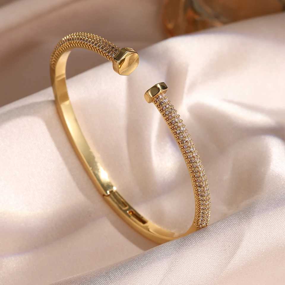 ZAKOL Luxury Screws Design Full Zircon CZ Adjustable Open Bangle for Women Men Exquisite Accessories Gift M251217