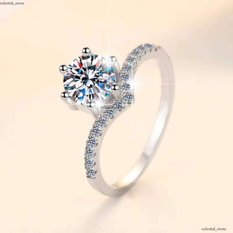 Boutique Jewelry Wholesale fashion S925 Sterling Silver Wedding VVS Moissanite Ring Silicon Stone