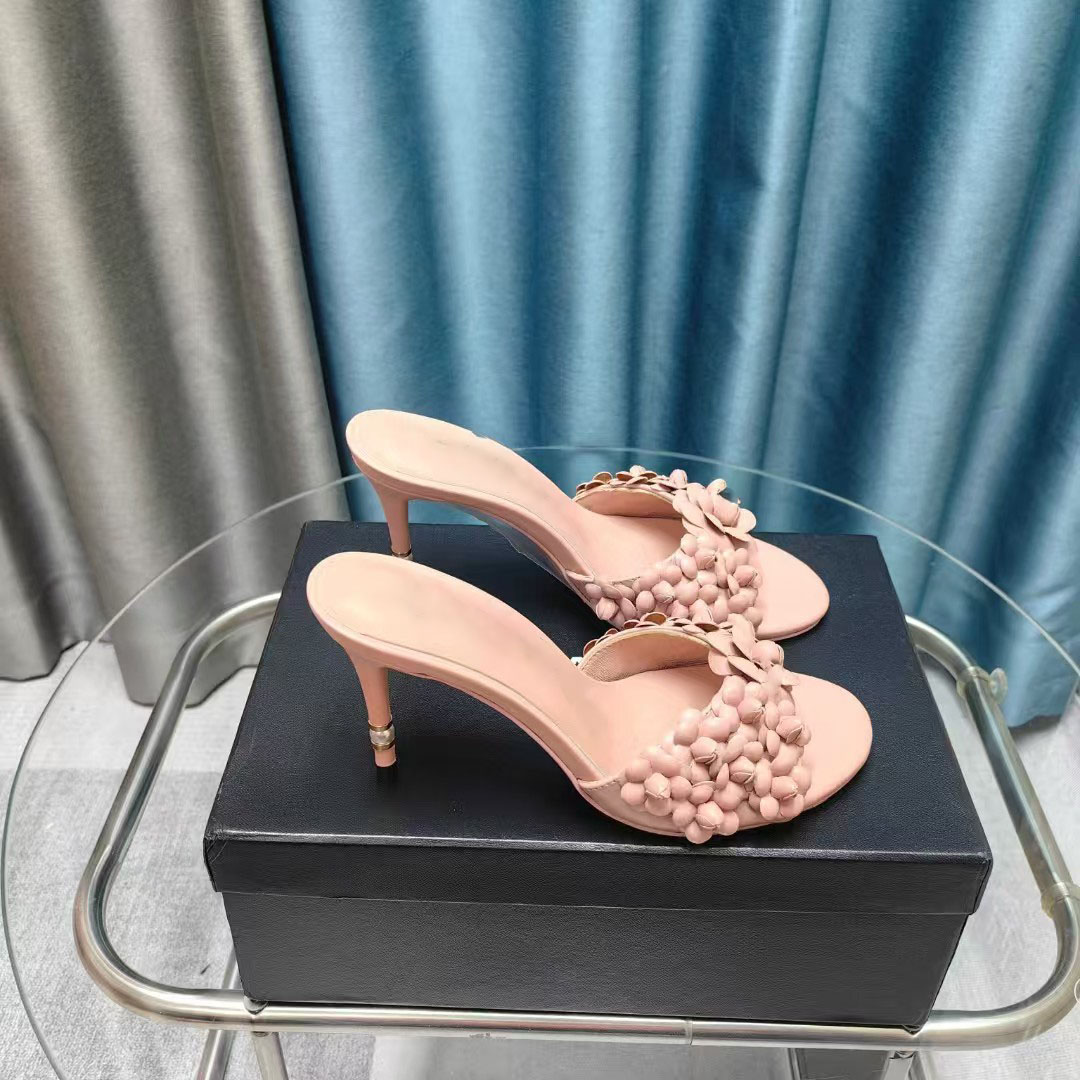 10A Top-Quality New Fashionable Elegant Sandals, Luxury Designer Casual Slippers, Classic Versatile Shoes with a High-End Feel