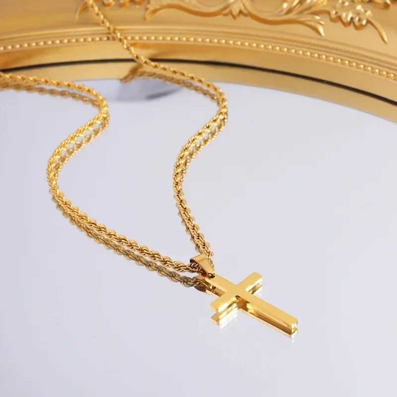 New Stainless Steel Cross Pendant Necklace for Men Women Minimalist Gold Color Jewelry Male Female Necklaces Chokers Gifts 2024 G251217