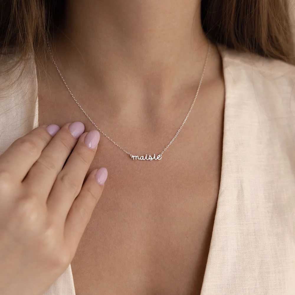 Personalized Name Necklace Customized Small Letter Stainless Steel Necklace Minimalist Delicate Charm Jewelry Gift for Her G251217