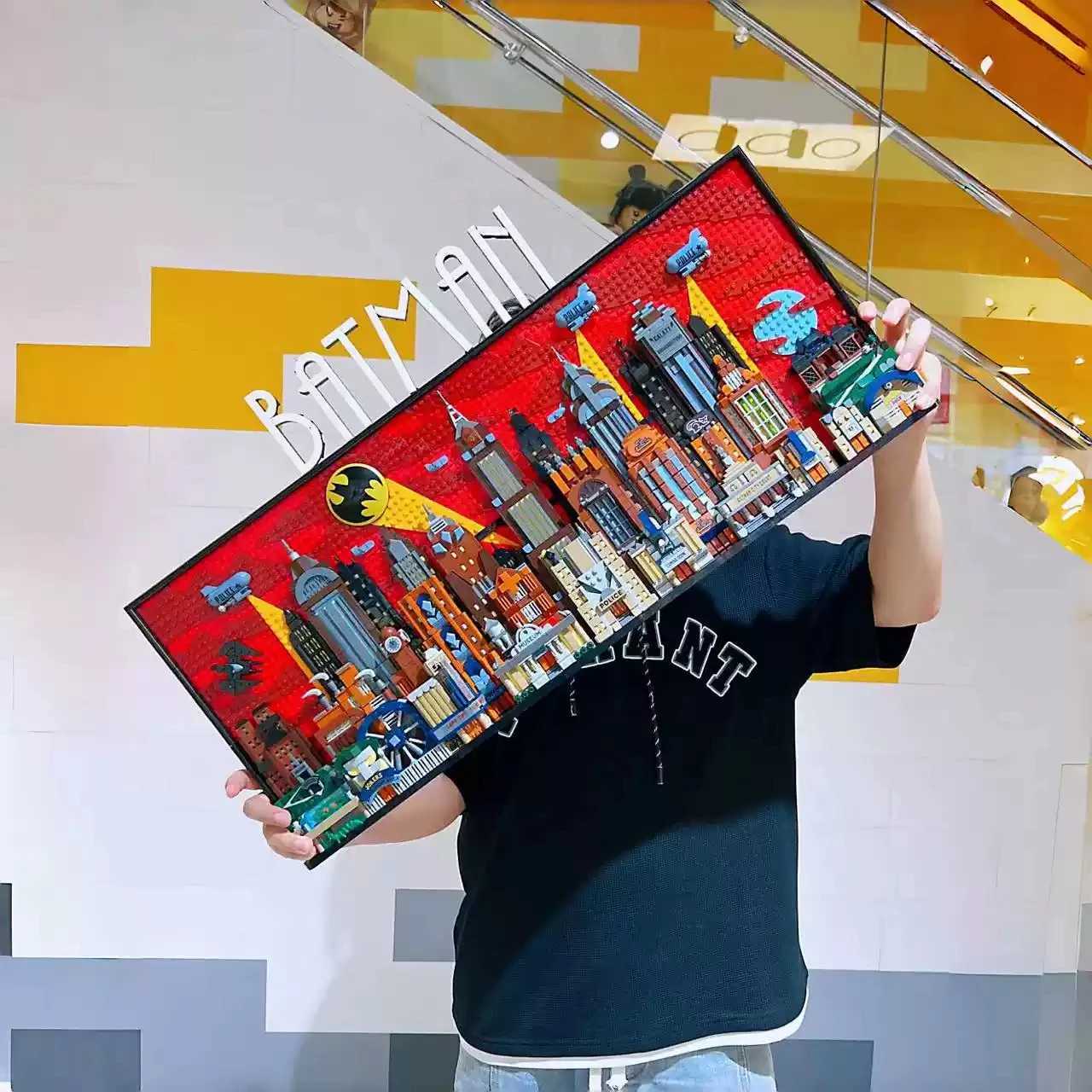 2025 New 76271 The Animated Series Gotham CiTY Building Blocks Toy Advanced Ornamental Wall H Christmas gift X251216