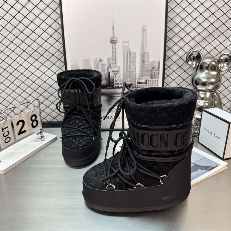 2025 Fluffy Moon Internet Celebrity Style Height Increasing Non-Slip Warm Thick-Soled Snow Boots For Women