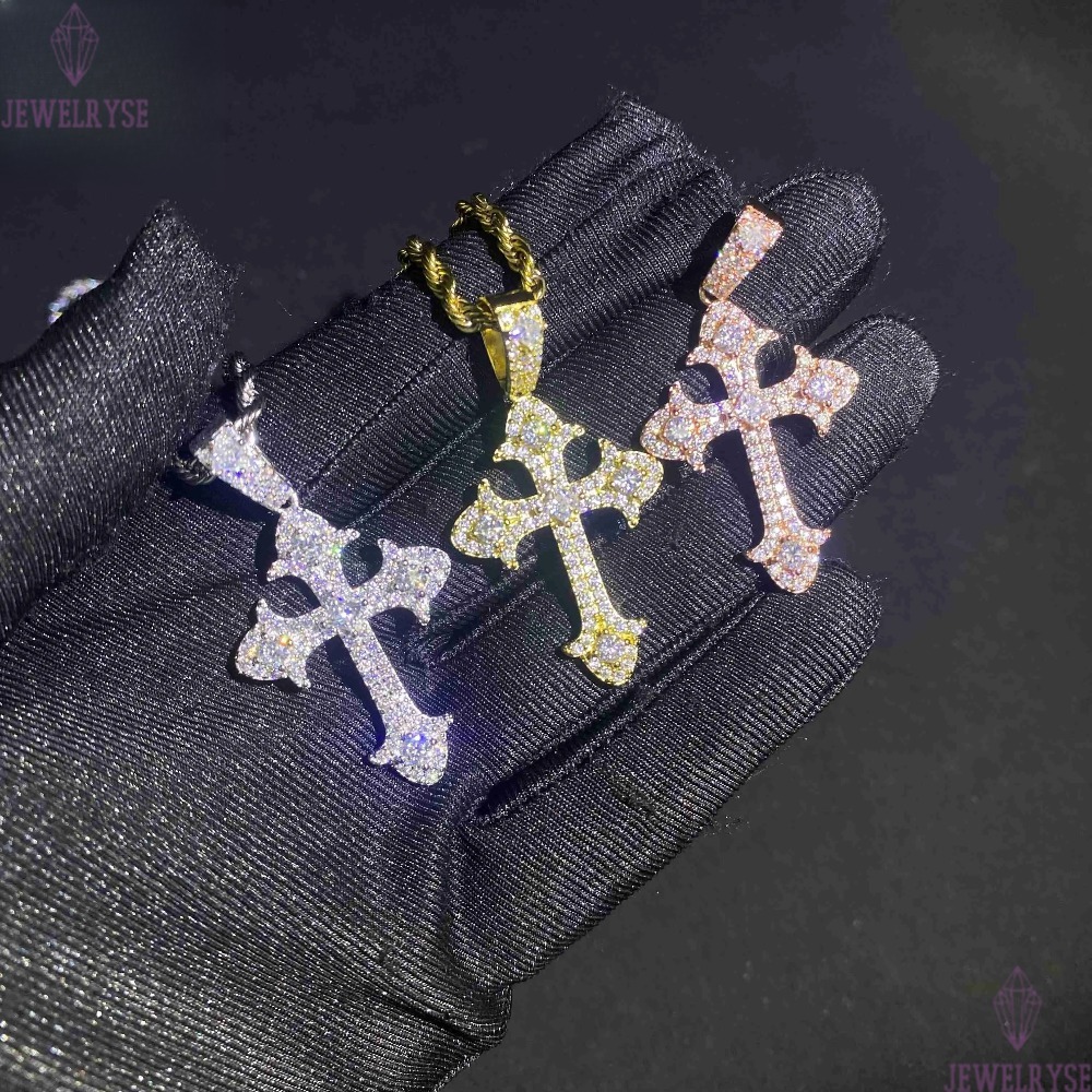 Ready to Ship Hip Hop Moissanite Jewelry Charm Pendants 925 Silver Iced Out VVS Moissanite Diamond Jewelry Cross Pendant