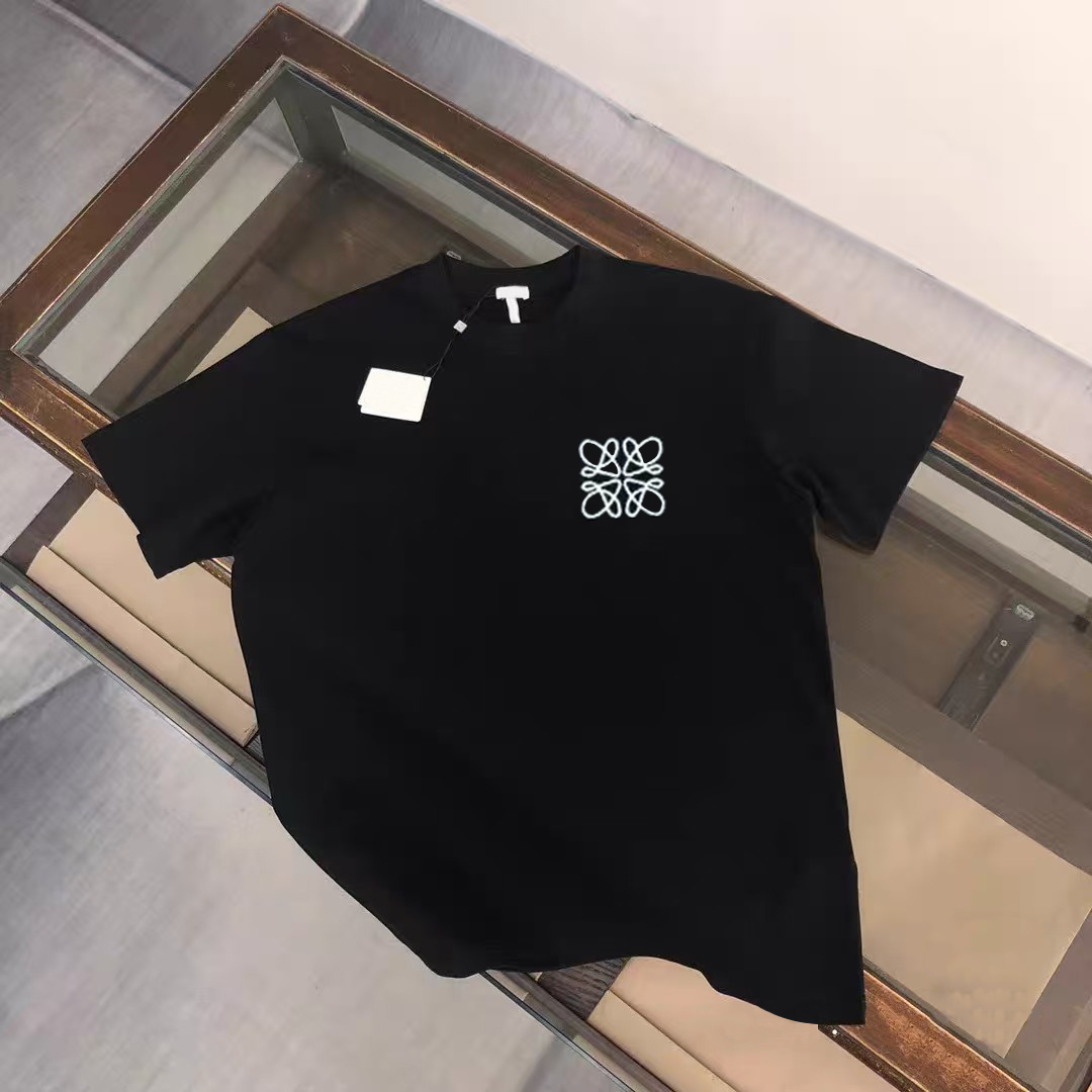 Brand designer men's and women's T-shirts classic embroidered designer sweater fashion men's casual T-shirts loose couples designer shirts short-sleeved men and women.