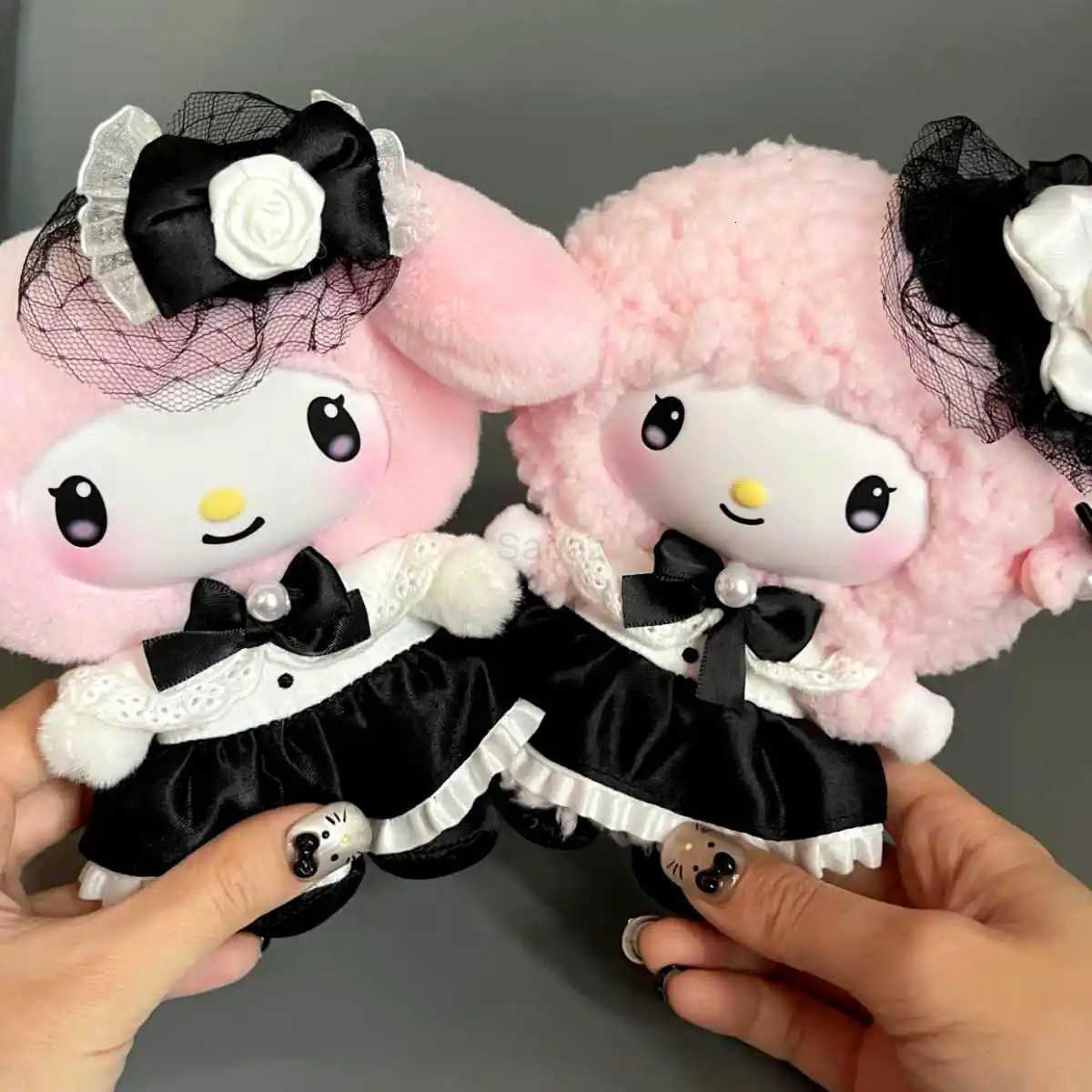 Sanrio Genuine Characters SisterS Outfit Series Blind Box Kawaii Cute Vinyl Plush Pendant Doll Mystery Box Toys Birthday Gift H251217