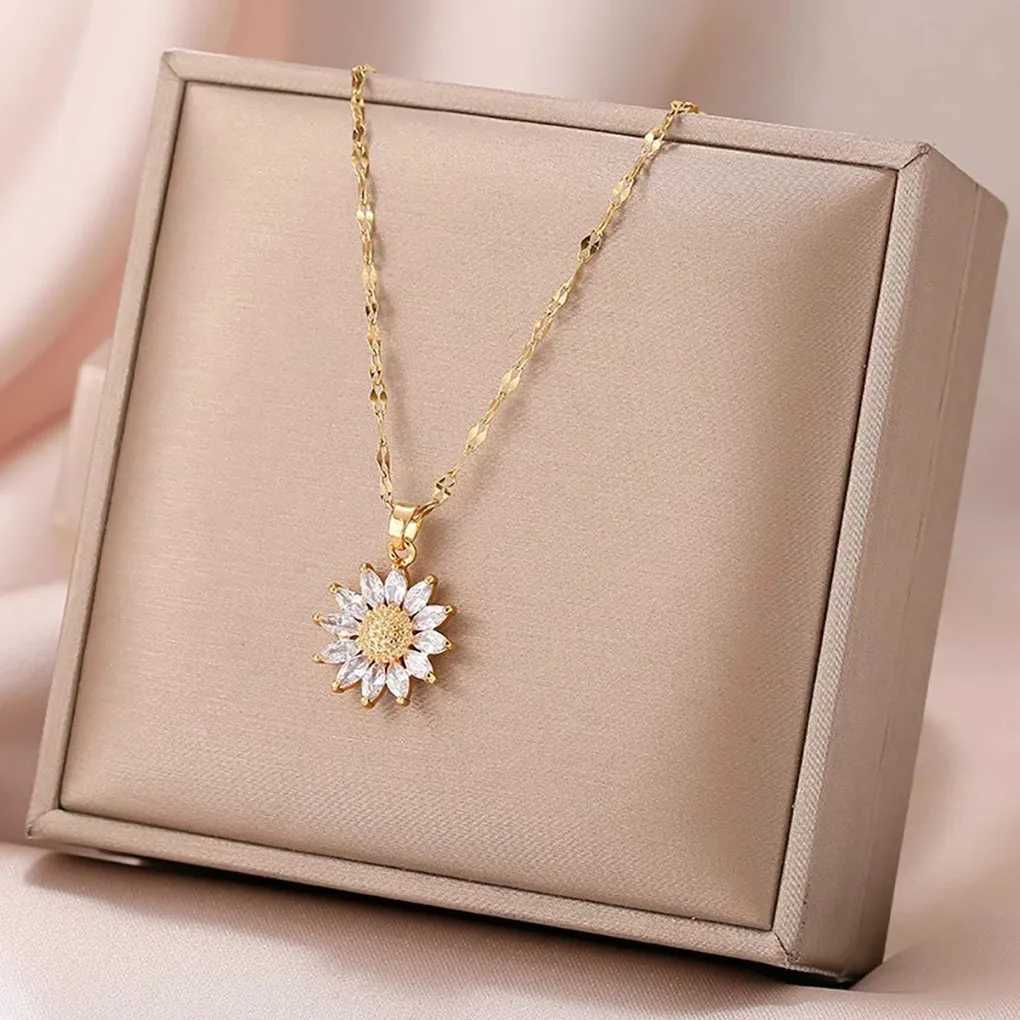Elegant Sunflower Necklace Gift Set - Celebrate Love Loyalty G251217